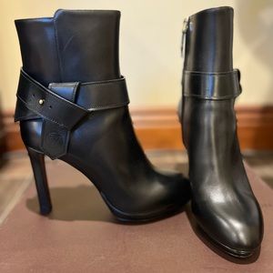 Louis Vuitton Women’s Ankle Boots